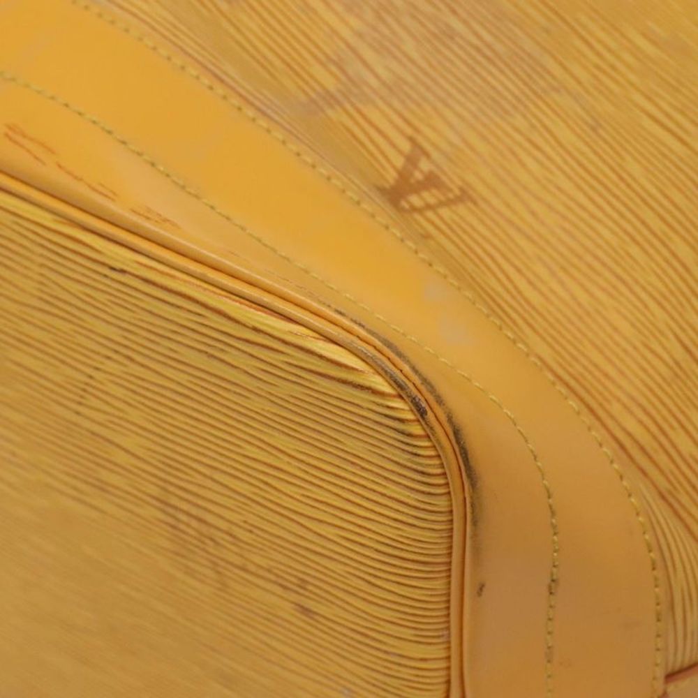 Louis Vuitton Noé Yellow Leather Shoulder Bag (Pre-Owned) - Picture 7 of 16